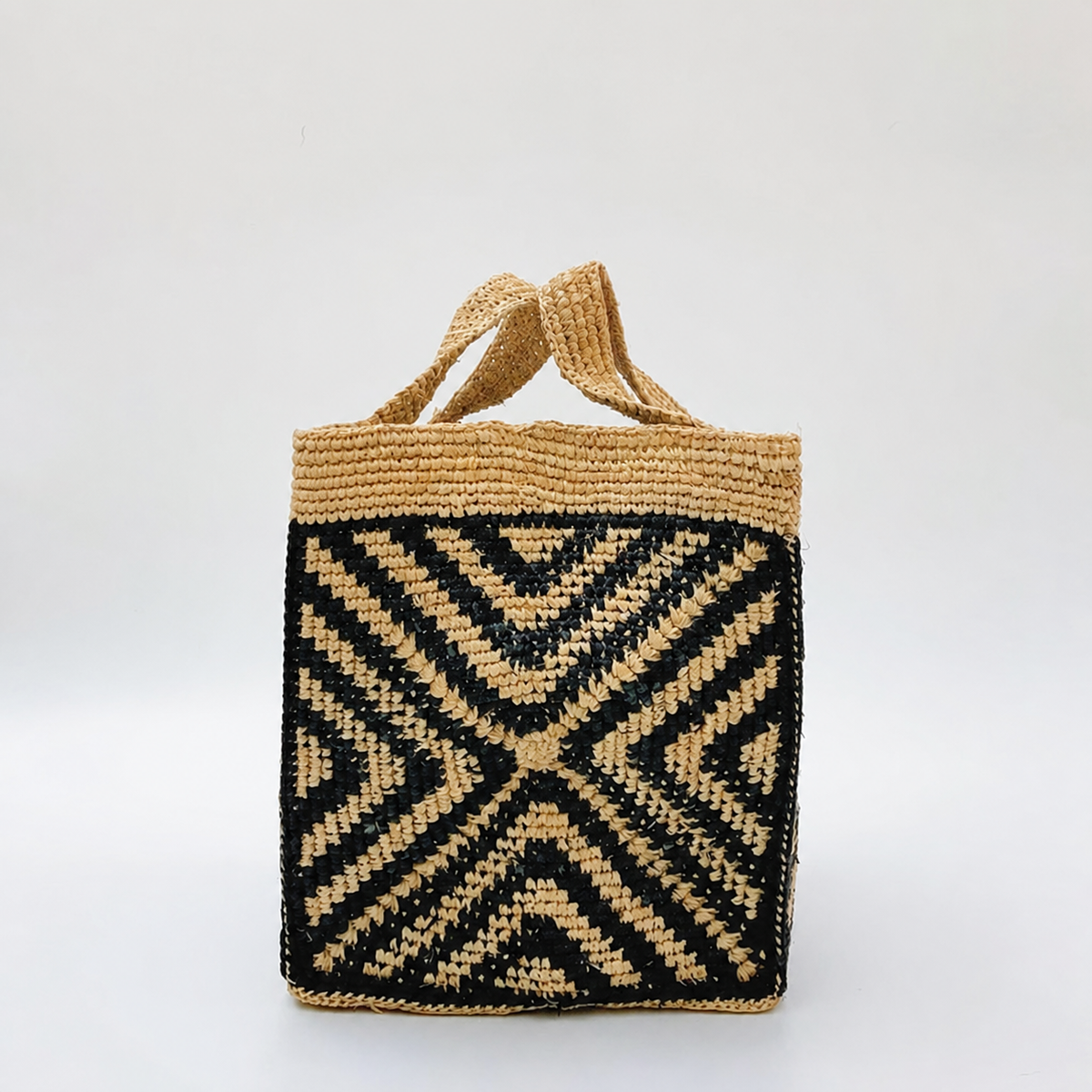 Solana Colorblock Raffia Tote — side view of Tiger Canada handwoven raffia bag