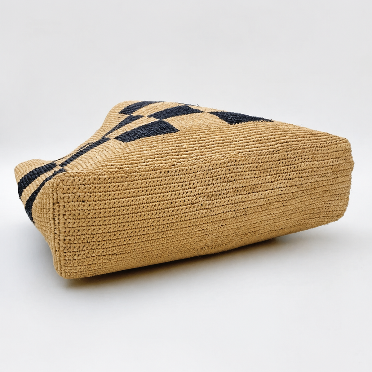 Checkmate Raffia Tote — interior and construction detail of Tiger Canada handwoven raffia bag