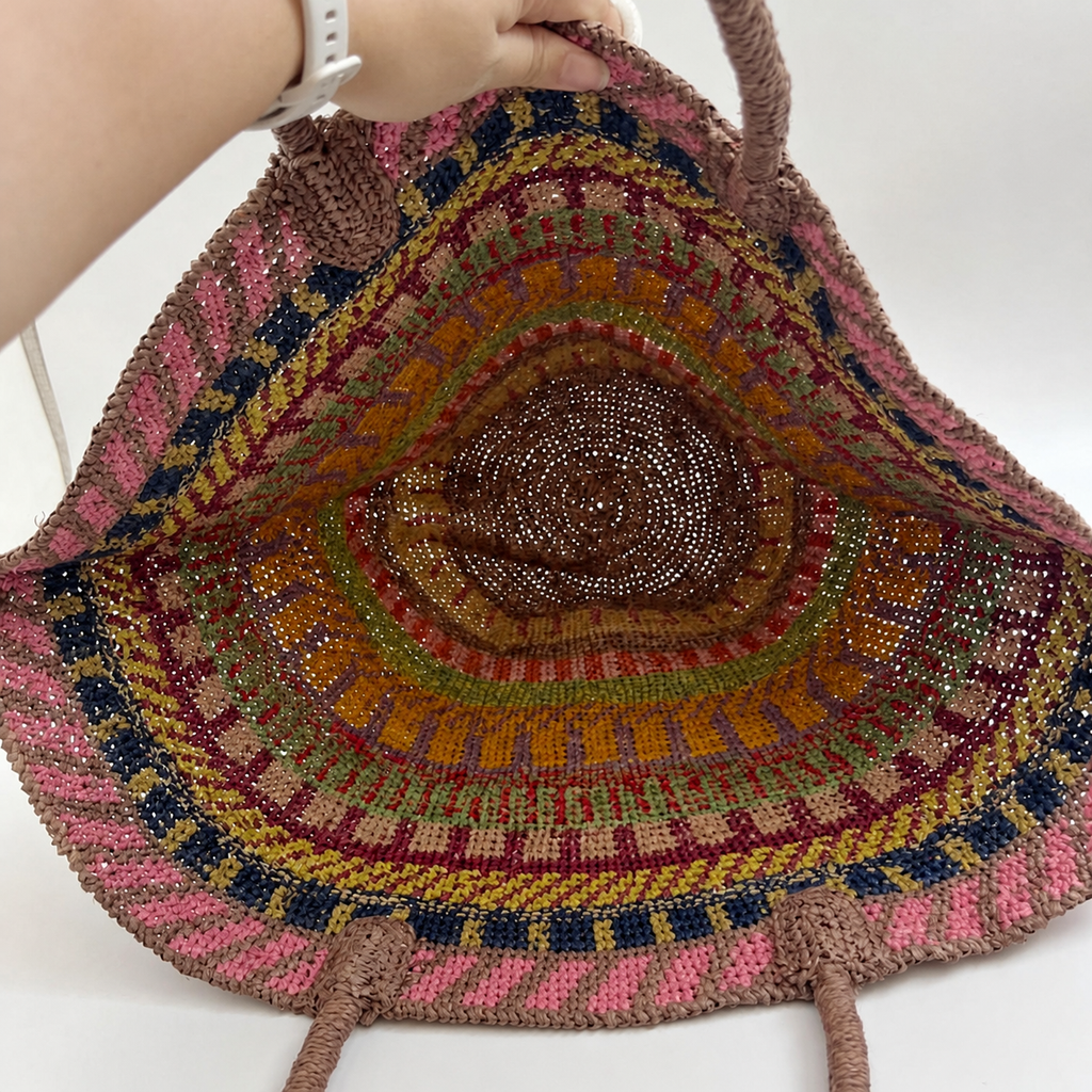 Sienna Patterned Raffia Tote — interior and construction detail of Tiger Canada handwoven raffia bag